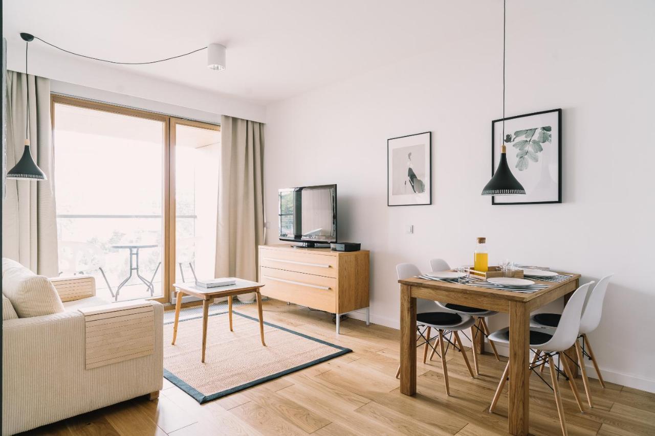 Warsaw Aparthotel Екстериор снимка