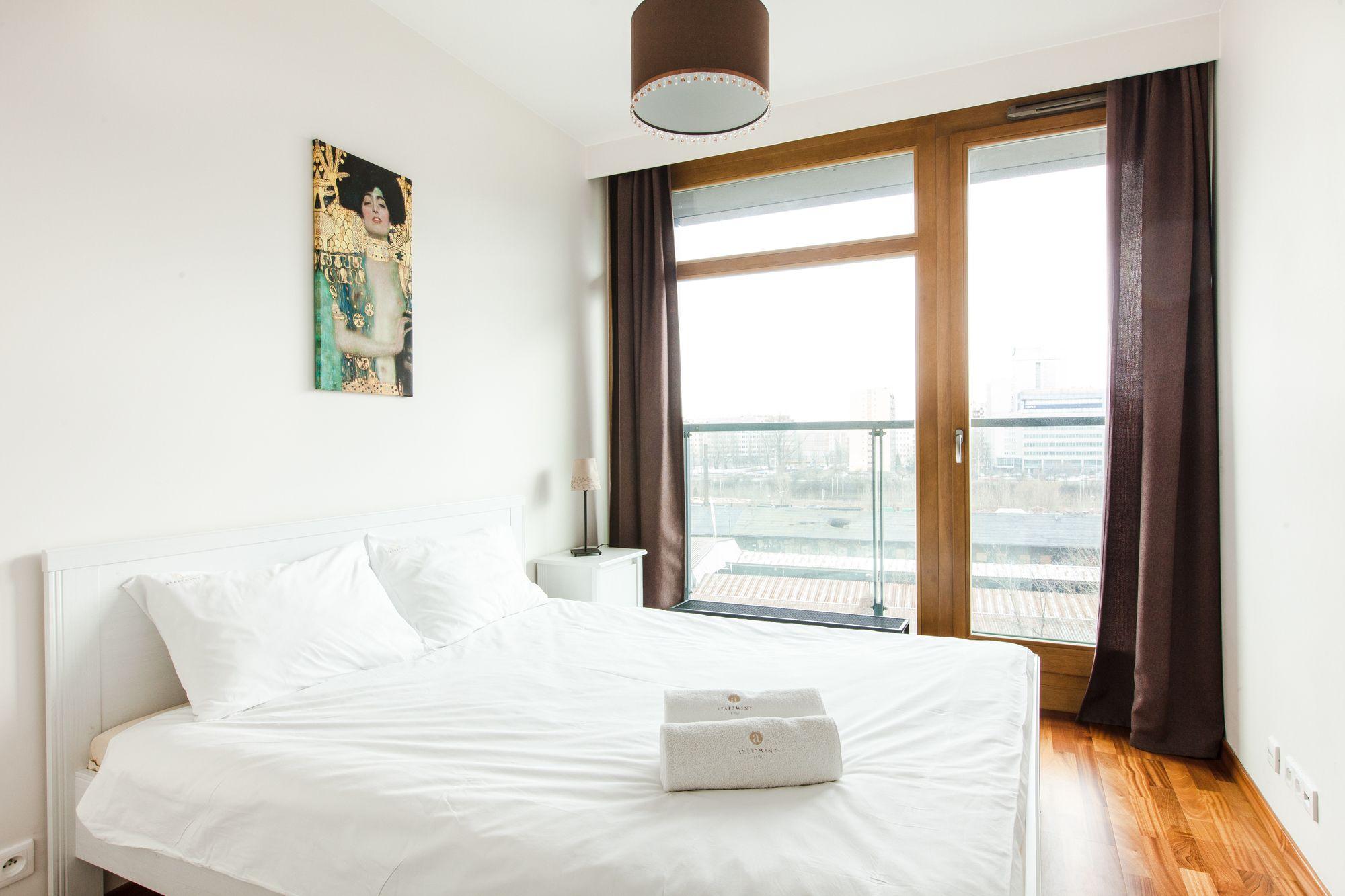 Warsaw Aparthotel Екстериор снимка